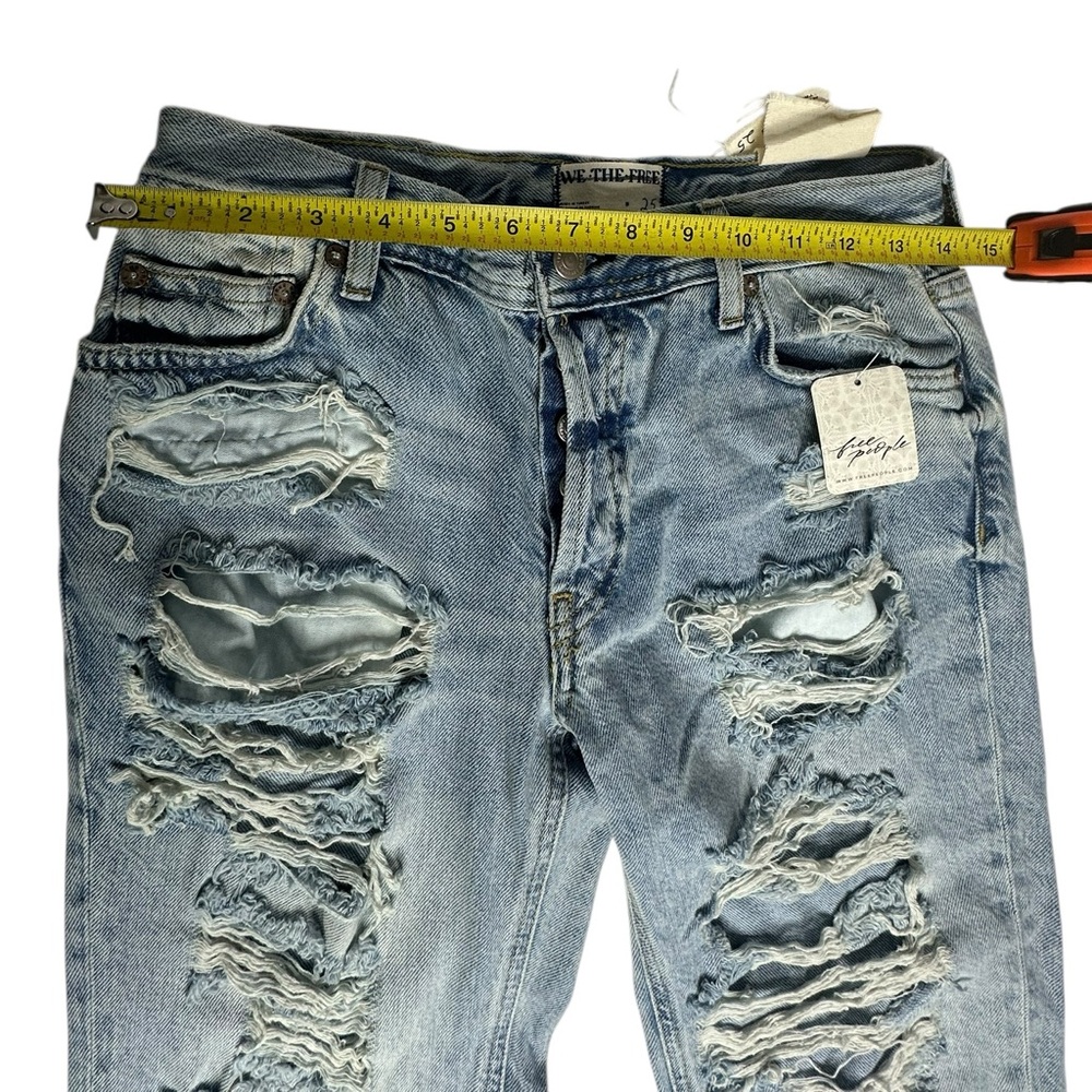 NWT Free People We The Free Maggie Mid rise Destroyed Straight Leg Jeans 25S - Picture 6 of 10
